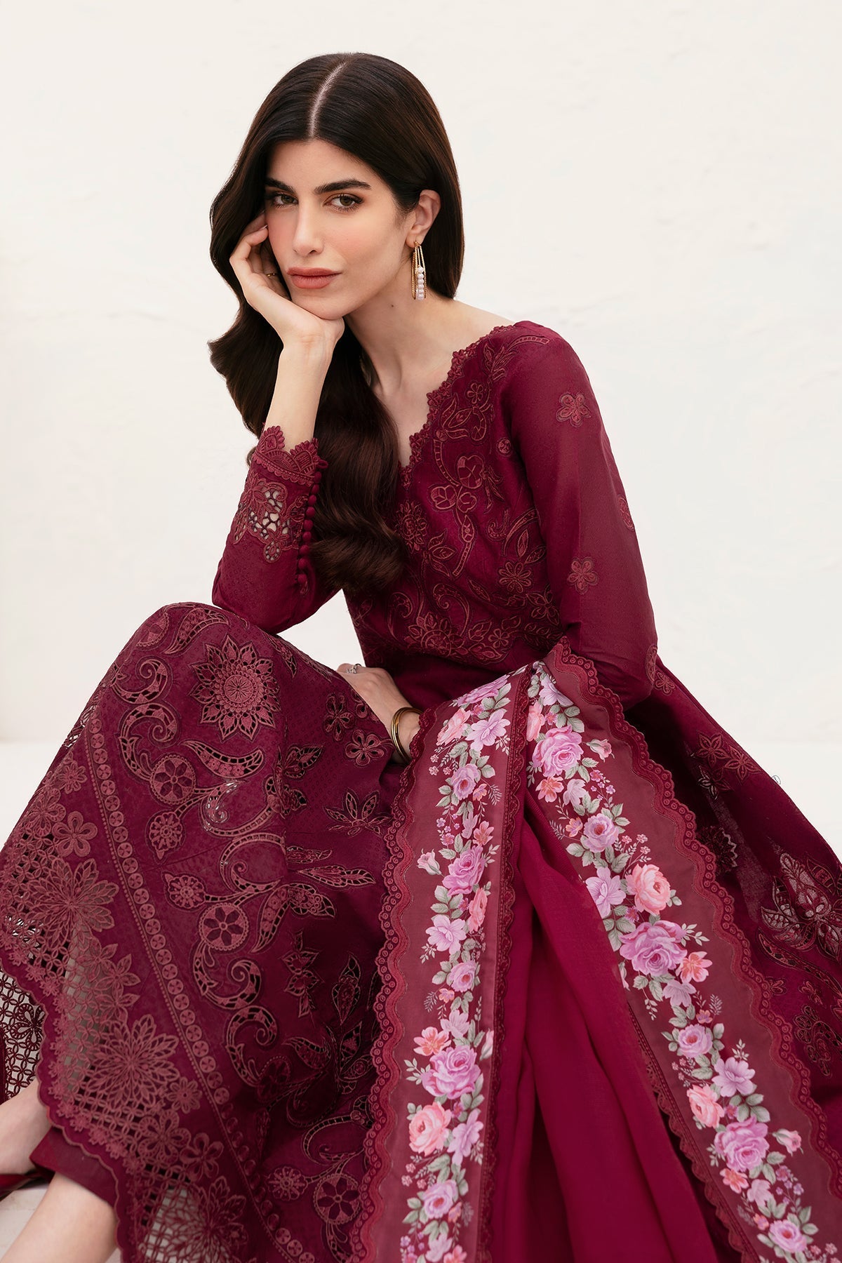 EMBROIDERED LAWN EL26-D05