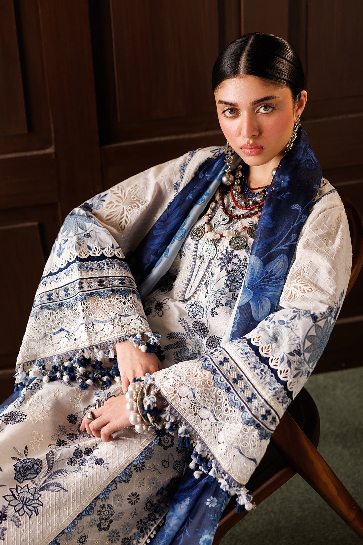 EMBROIDERED LAWN EL26-D06