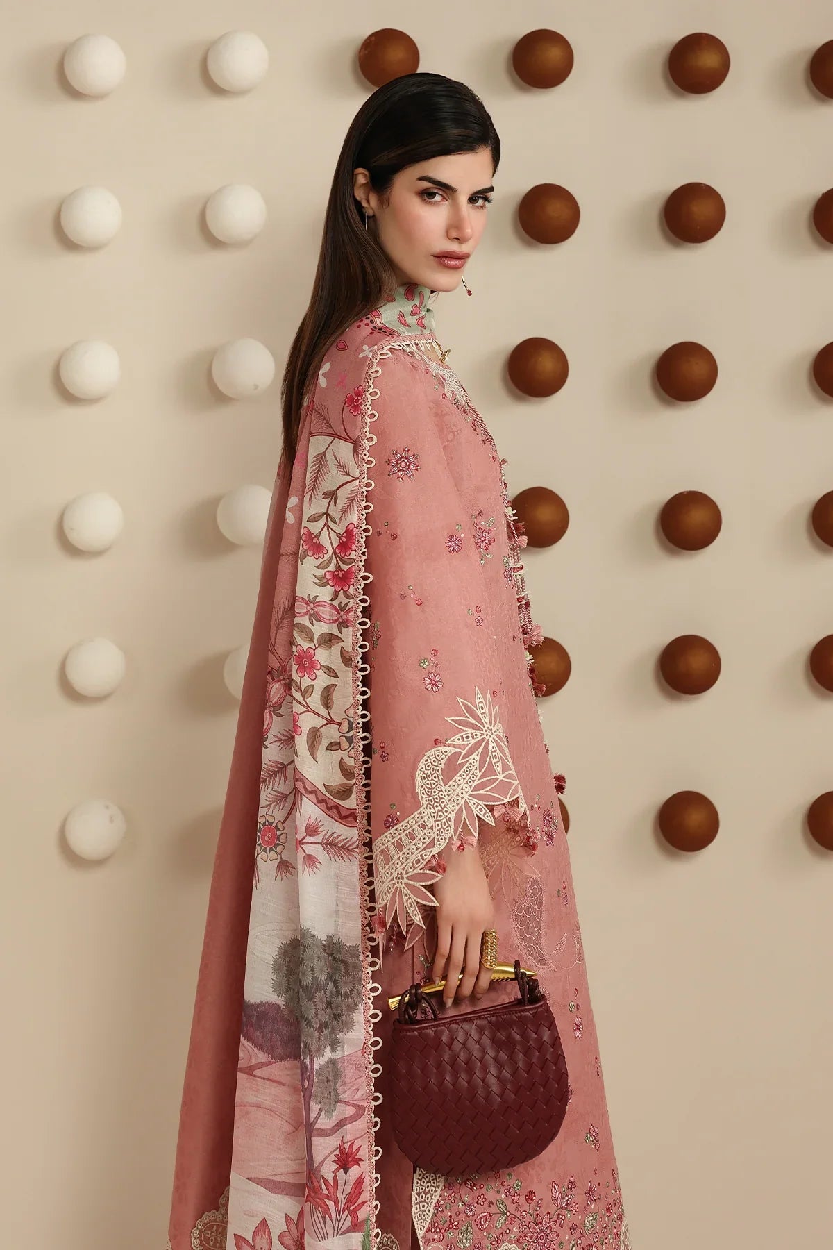 EMBROIDERED LAWN IL26-D04