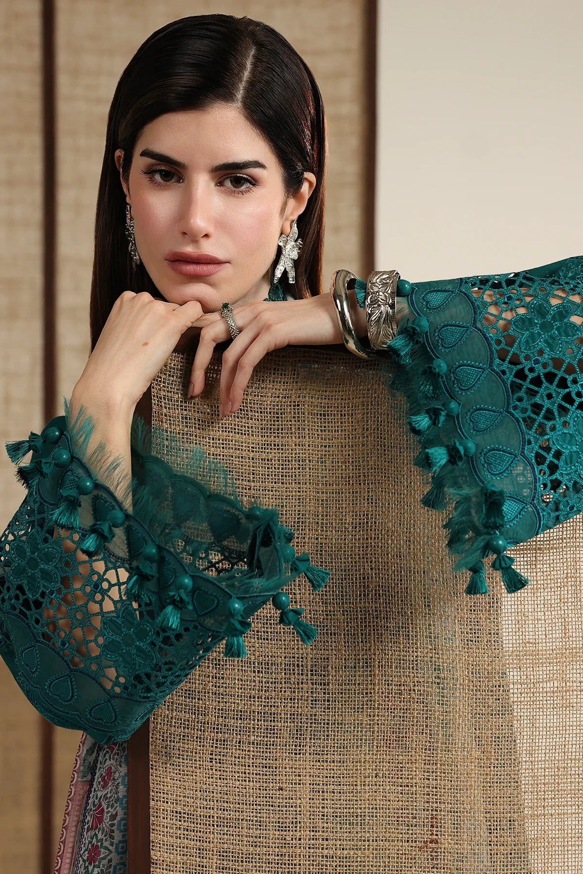 EMBROIDERED LAWN IL26-D03