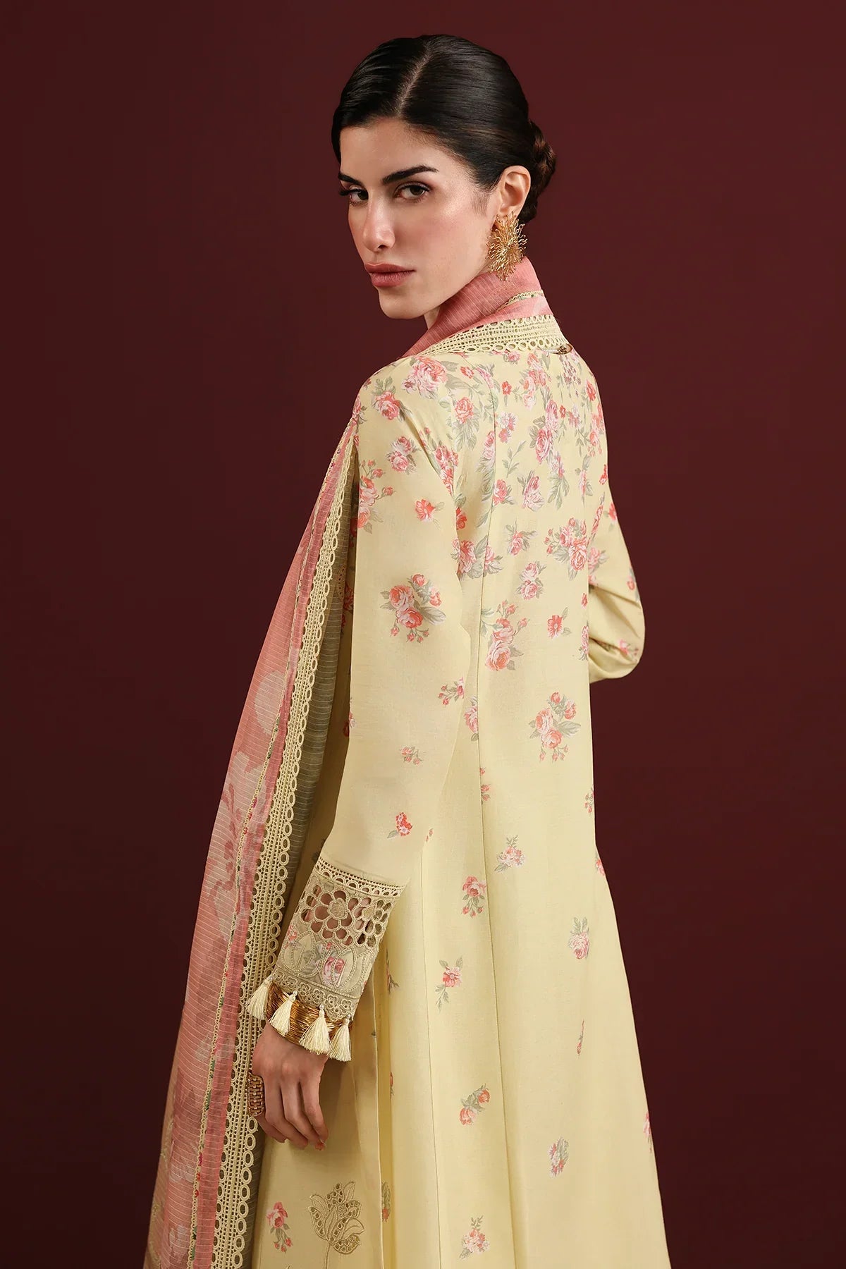 EMBROIDERED LAWN IL26-D07