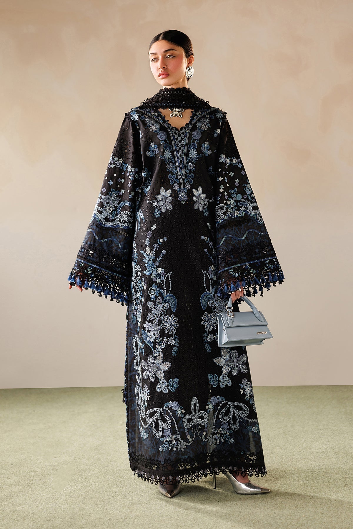 EMBROIDERED LAWN EL26-D08