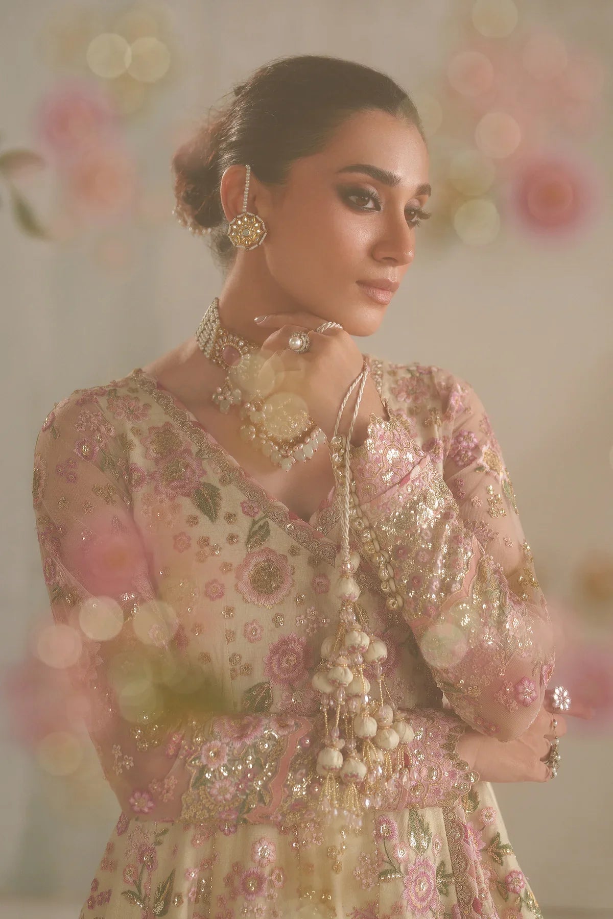 EMBROIDERED NET UF-4371