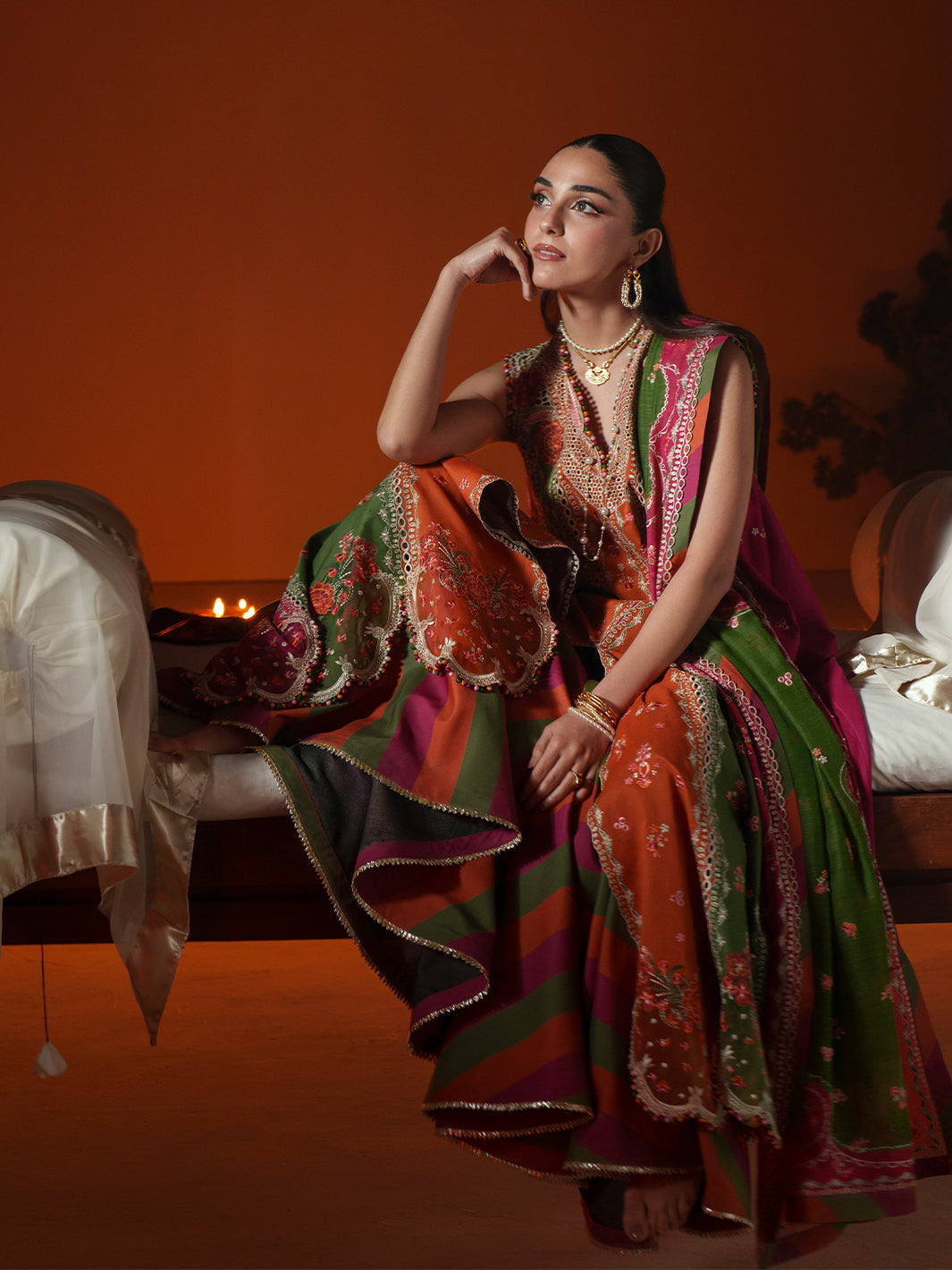 D-114- B | 3 PC LUXURY LAWN