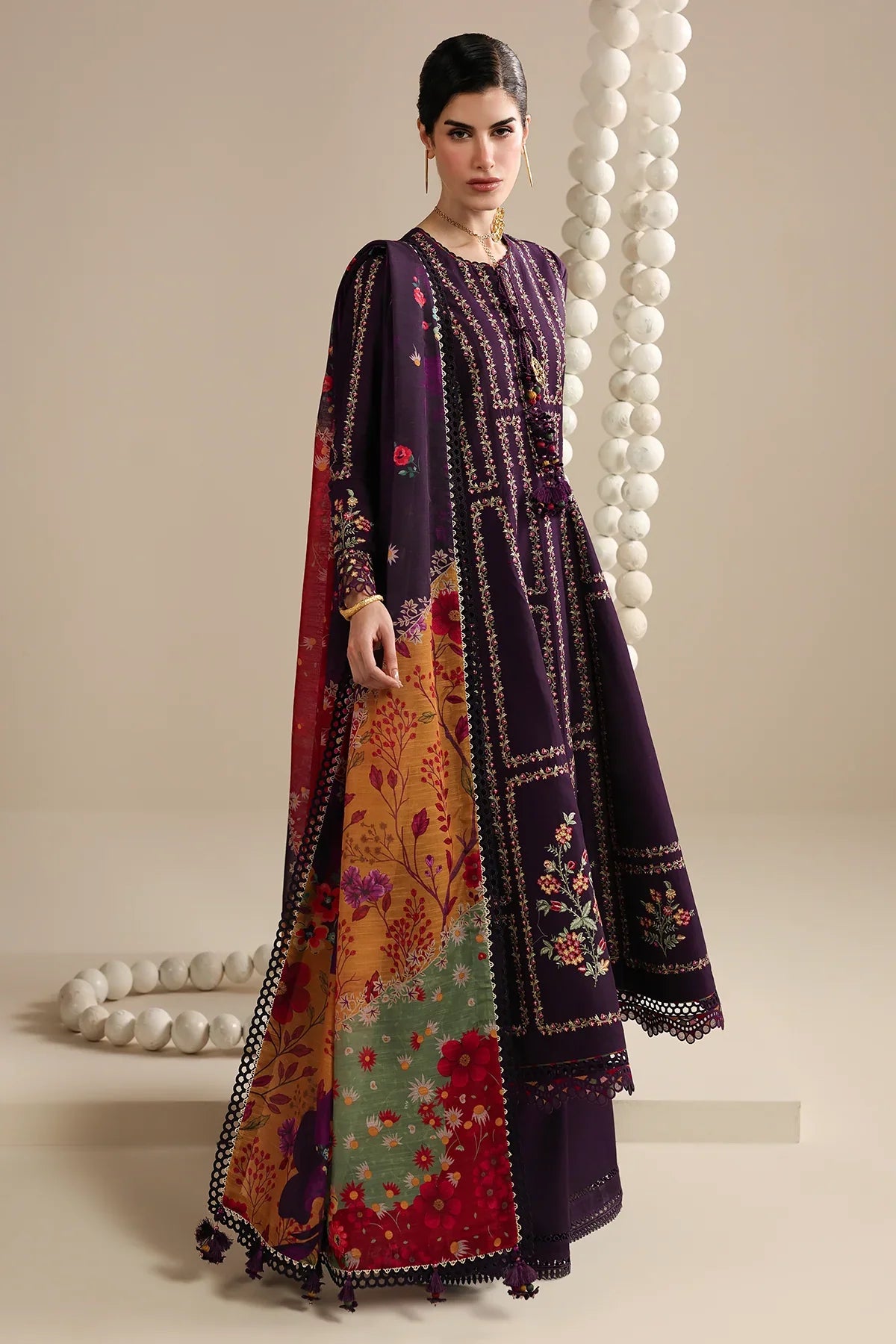 EMBROIDERED LAWN IL26-D06